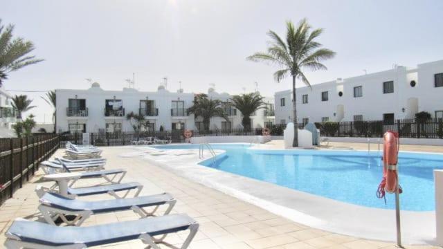 Corralejo Playa Apartment Exterior photo